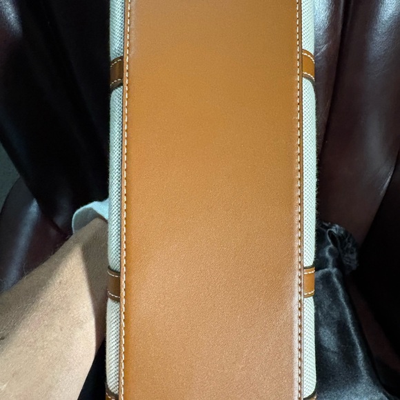 Tory Burch Tan and Cream Satchel w/Crossbody Strap NWOT - Picture 9 of 10